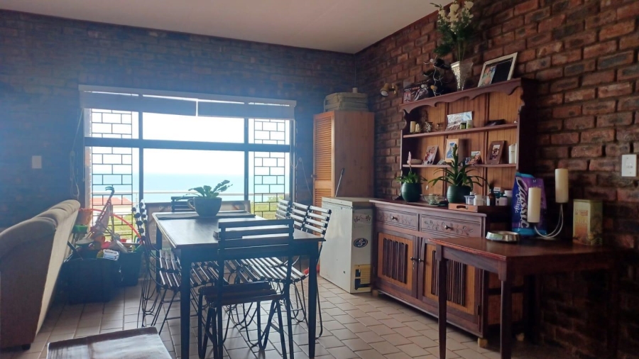 5 Bedroom Property for Sale in Dana Bay Western Cape